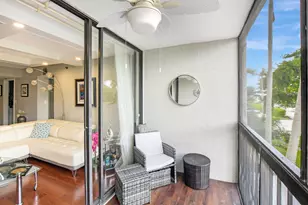1923 Bridgewood Dr, Boca Raton, FL 33434 - Photo 5