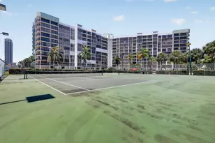 600 Parkview Dr, Hallandale Beach, FL 33009 - Photo 33