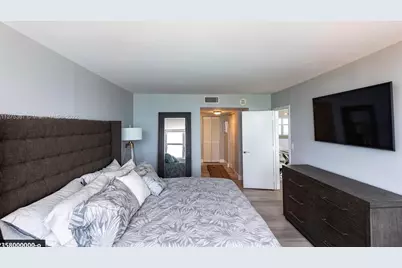 3180 S Ocean Drive #414, Hallandale Beach, FL 33009 - Photo 13
