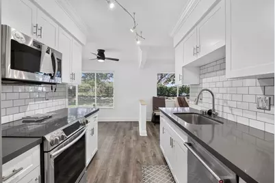 9200 NW 9th Court, Plantation, FL 33324 - Photo 11