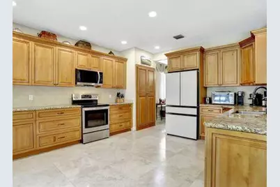 6702 NW 80th Manor, Parkland, FL 33067 - Photo 9