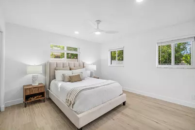 718 SW 27th Place, Boynton Beach, FL 33435 - Photo 21