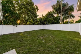 718 SW 27th Pl, Boynton Beach, FL 33435 - Photo 39