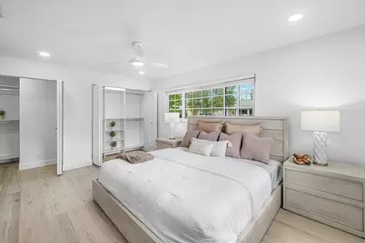 718 SW 27th Place, Boynton Beach, FL 33435 - Photo 15
