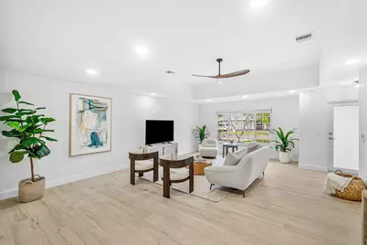 718 SW 27th Place, Boynton Beach, FL 33435 - Photo 7