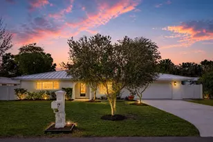 718 SW 27th Pl, Boynton Beach, FL 33435 - Photo 1