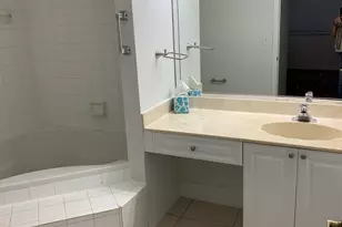 2080 Greenview Shores Blvd, , FL - Photo 7