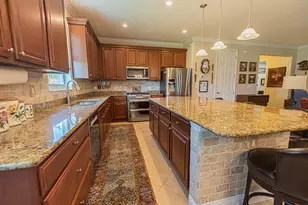 9612 SW Gum Tree Ct, Port Saint Lucie, FL 34987 - Photo 7