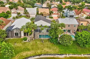 21391 Millbrook Ct, Boca Raton, FL 33498 - Photo 9