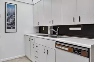 3090 Wolverton E, Boca Raton, FL 33434 - Photo 9