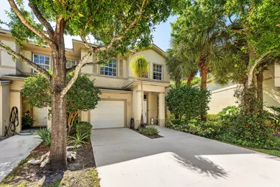 331 Spruce Street, Boynton Beach, FL 33426 - Photo 1