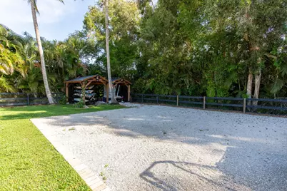 2583 Appaloosa Trail, Wellington, FL 33414 - Photo 27