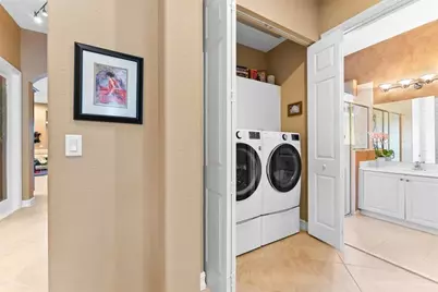 8247 NW 107th Terrace, Parkland, FL 33076 - Photo 9