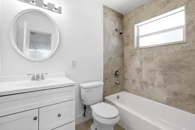 1880 SE 3rd Street #1880, Pompano Beach, FL 33060 - Photo 15