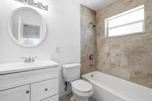1880 SE 3rd St, Pompano Beach, FL 33060 - Photo 15