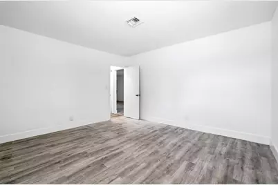 1880 SE 3rd Street #1880, Pompano Beach, FL 33060 - Photo 11