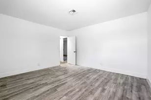 1880 SE 3rd St, Pompano Beach, FL 33060 - Photo 11