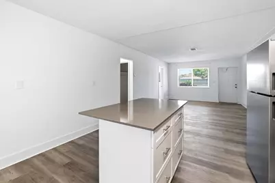 1880 SE 3rd Street #1880, Pompano Beach, FL 33060 - Photo 9