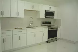 2162 NW 28th St, Oakland Park, FL 33311 - Photo 5