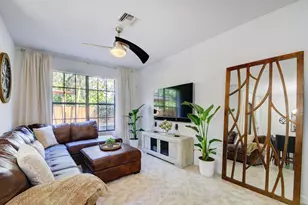 10342 Wellington Parc Dr, Wellington, FL 33449 - Photo 3