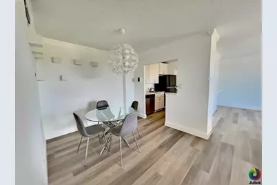 2555 NE 11th Street #809, Fort Lauderdale, FL 33304 - Photo 15