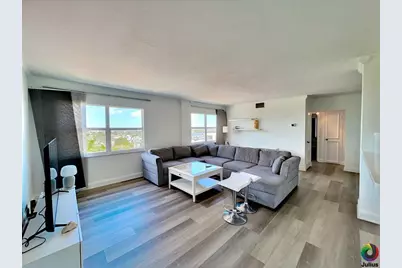 2555 NE 11th Street #809, Fort Lauderdale, FL 33304 - Photo 1