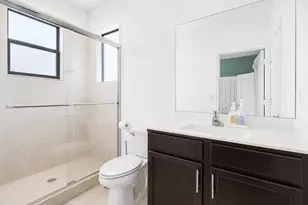 20682 NE 2nd Ct, Miami, FL 33179 - Photo 9