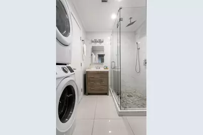 231 SE 8th Street, Dania Beach, FL 33004 - Photo 23