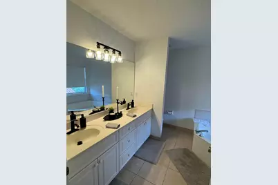13519 Fountain View Boulevard, Wellington, FL 33414 - Photo 9