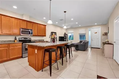 2930 Cascada Isles Way, Cooper City, FL 33024 - Photo 7
