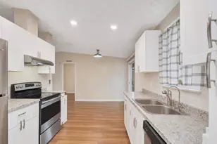 4697 SE Copperwood Terrace, Stuart, FL 34997 - Photo 7