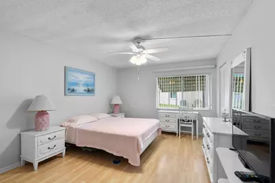 336 Pine Ridge Circle #B-1, Greenacres, FL 33463 - Photo 15