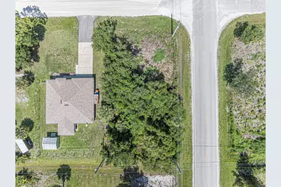 8315 102nd Avenue, Vero Beach, FL 32967 - Photo 11