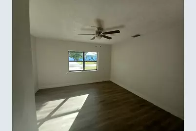 1862 SW Burlington Street SW, Port Saint Lucie, FL 34984 - Photo 27