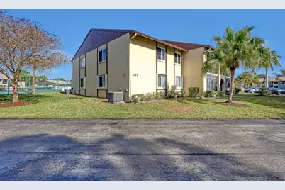 337 Pine Ridge Circle #D-2, Greenacres, FL 33463 - Photo 37