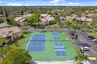 337 Pine Ridge Circle #D-2, Greenacres, FL 33463 - Photo 33
