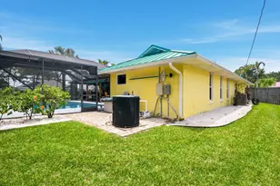 1781 SE Fallon Dr, Port Saint Lucie, FL 34983 - Photo 31