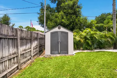 1781 SE Fallon Drive, Port Saint Lucie, FL 34983 - Photo 29