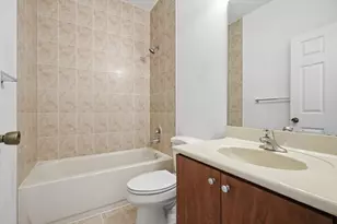 2154 Siena Way, Hollywood, FL 33021 - Photo 21