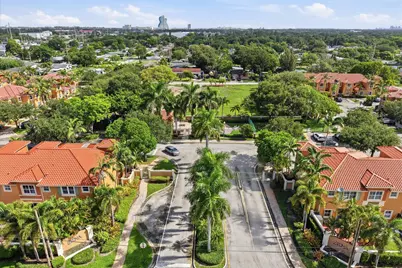 2154 Siena Way, Hollywood, FL 33021 - Photo 35