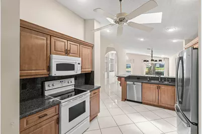 9763 Harbour Lake Circle S, Boynton Beach, FL 33437 - Photo 23
