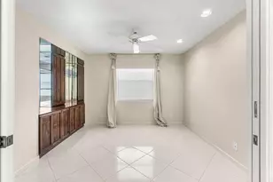 9763 Harbour Lake Circle S, Boynton Beach, FL 33437 - Photo 27