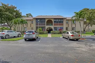 339 Pine Ridge Cir, Greenacres, FL 33463 - Photo 51