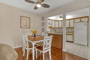 339 Pine Ridge Cir, Greenacres, FL 33463 - Photo 13