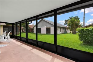 1430 Pines Ln, West Palm Beach, FL 33415 - Photo 15
