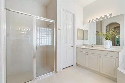 12391 NW 78th Manor NW, Parkland, FL 33076 - Photo 13