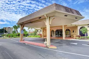 3590 Via Poinciana, Lake Worth, FL 33467 - Photo 47