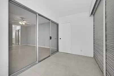 3590 Via Poinciana #202, Lake Worth, FL 33467 - Photo 33