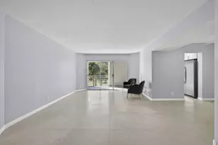 3590 Via Poinciana, Lake Worth, FL 33467 - Photo 17