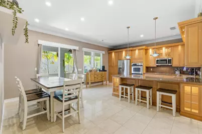 2570 SE 4th Place, Homestead, FL 33033 - Photo 15
